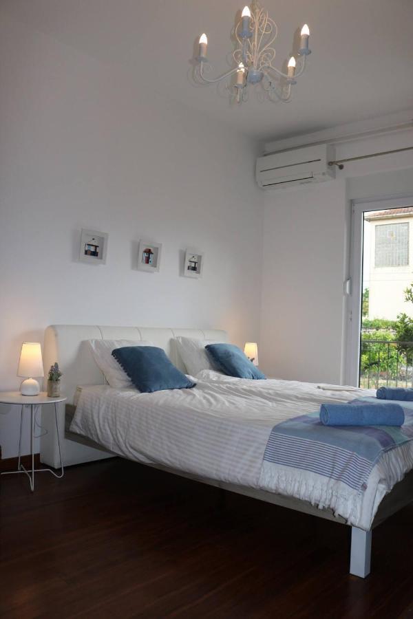 Apartments Ela Trogir Zewnętrze zdjęcie
