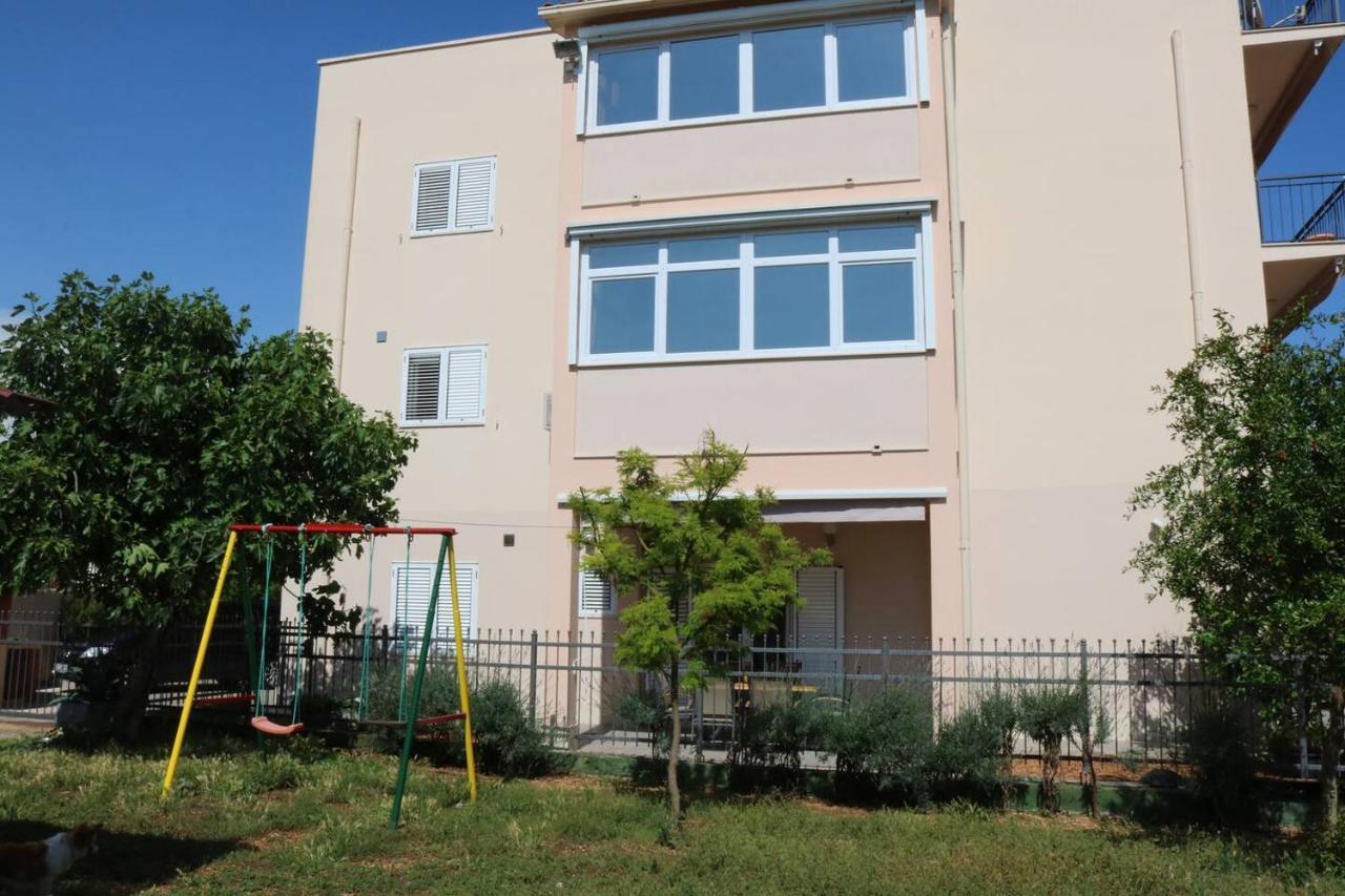 Apartments Ela Trogir Zewnętrze zdjęcie