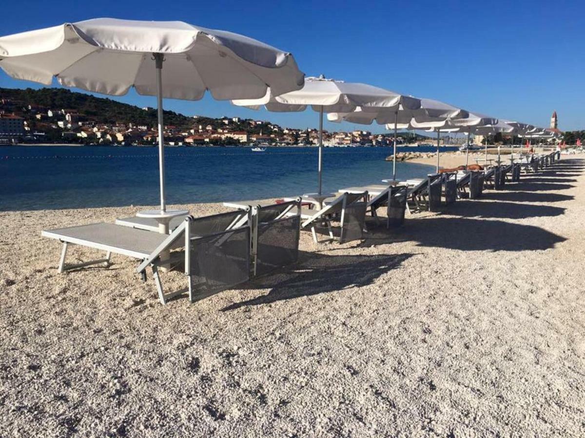 Apartments Ela Trogir Zewnętrze zdjęcie