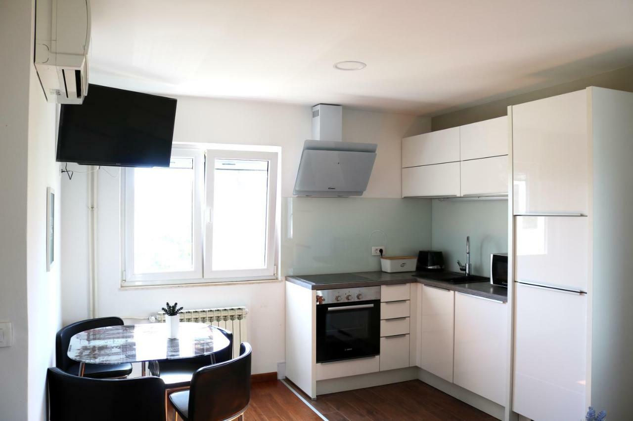 Apartments Ela Trogir Zewnętrze zdjęcie